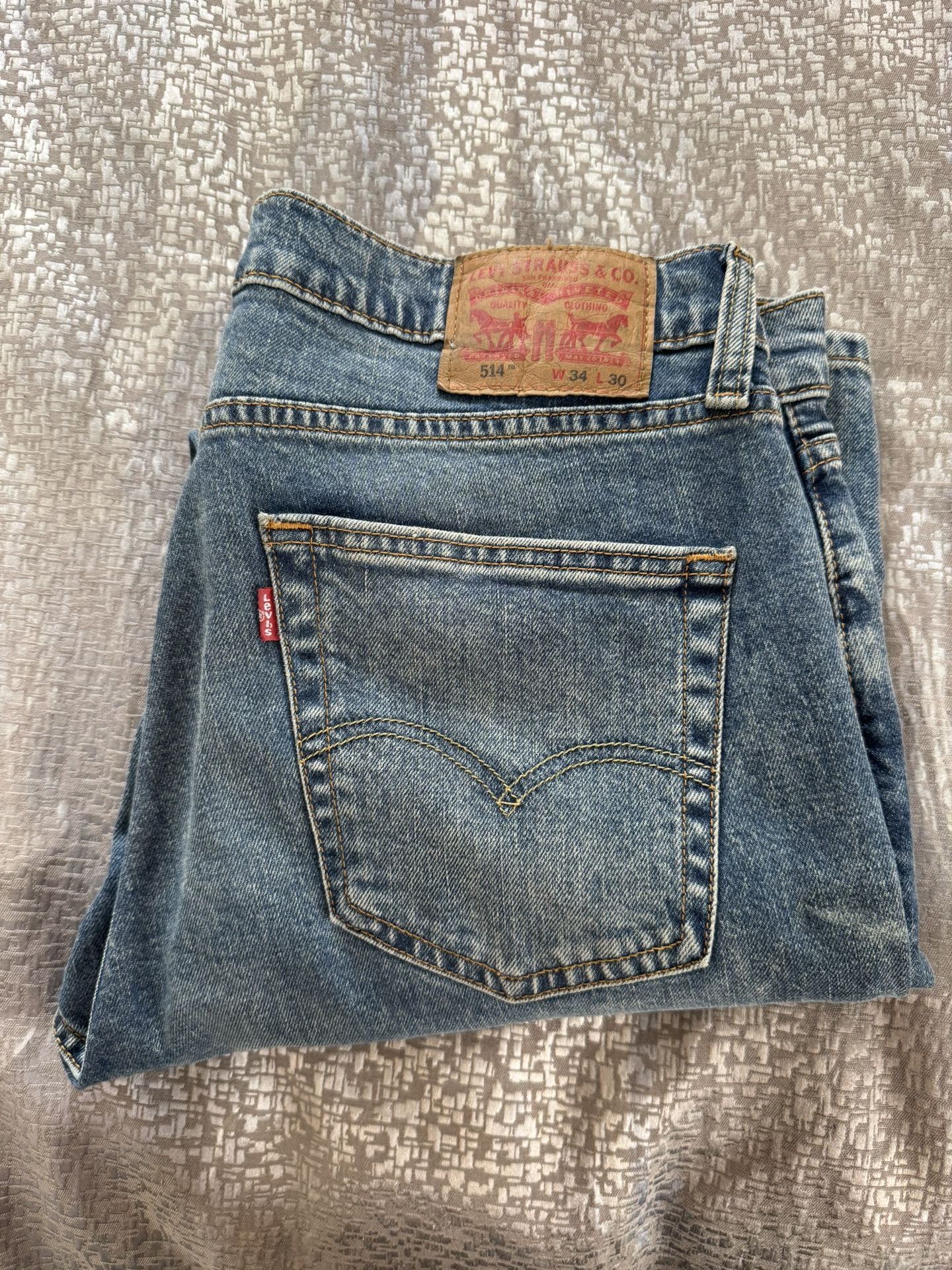 LEVIS 514 slim straight fit