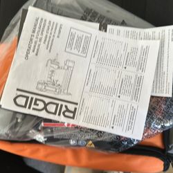 Rigid finish stapler