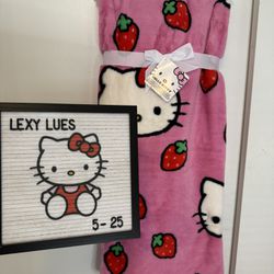 Hellokitty Strawberry Blanket