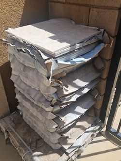 Brand new 16x16 Beautiful travertine tiles