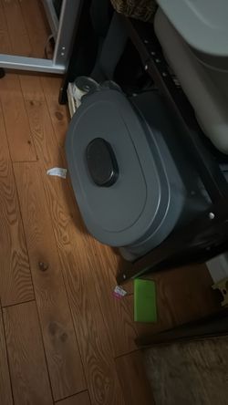 Reddy Dog Food Container