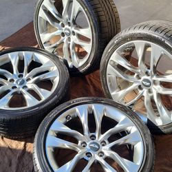 19" HYUNDAI GENESIS STAGGERED WHEELS TIRES BRIDGESTONE 