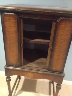 Antique 1920s 1930s radio cabinet bar