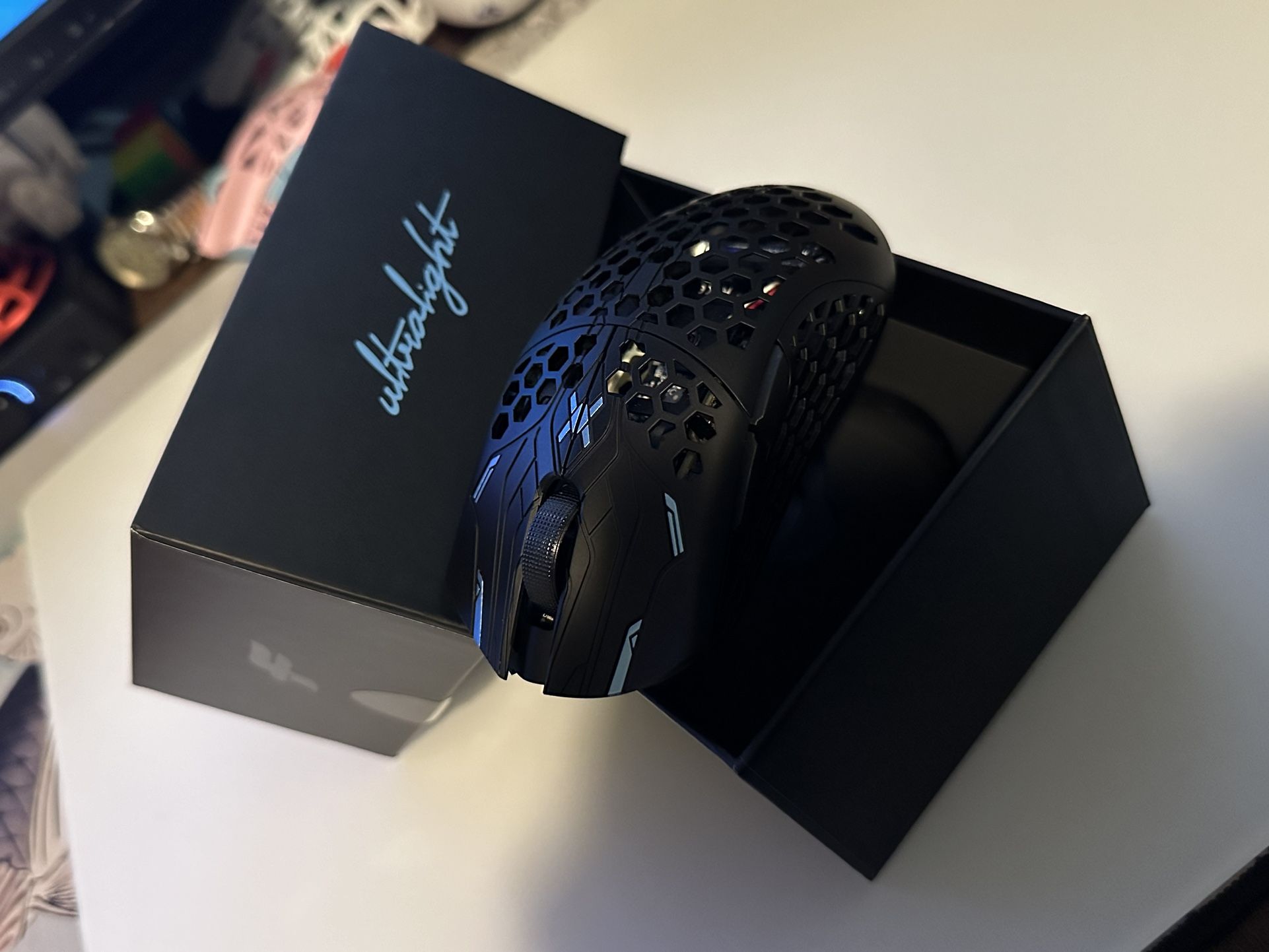 Finalmouse ULX Phantom Lion(M) (batch1) 【公式通販】