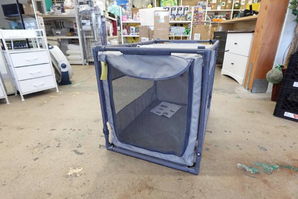 Sport Pet Designs Portable Folding Dog Kennel Holder in Gray - Large