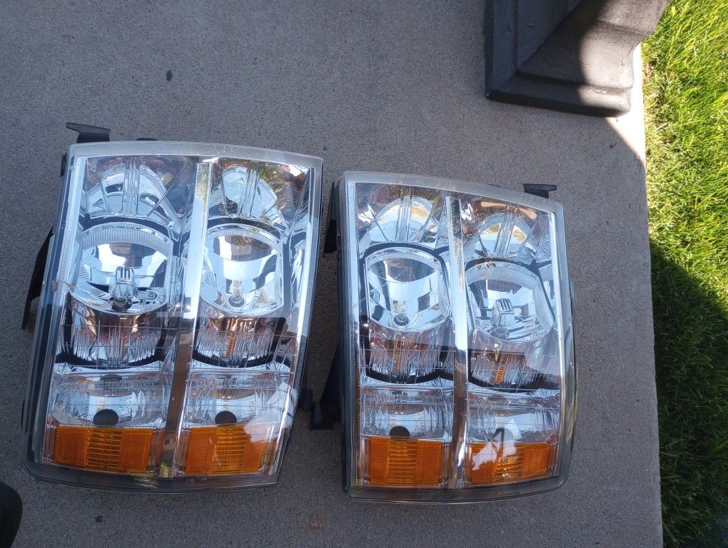 Juego De Luces Para Una Troca Chevy Silverado 2008