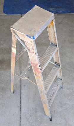 Ladder - 3 Step Metal