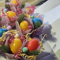 Easter Eggs Decorations 0.50cents Each And 3 For $1.00