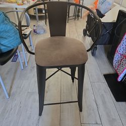 Nice Chair 