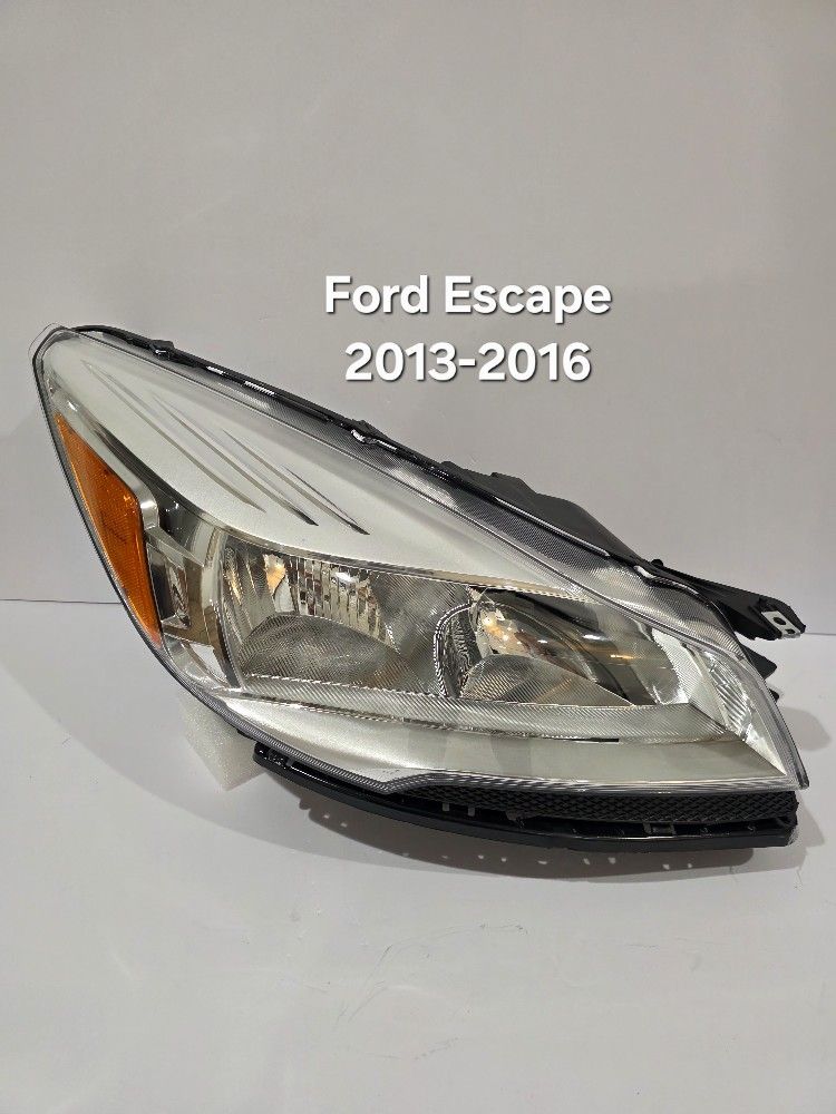 Ford Escape 2013-2016 Passenger Side Headlights
