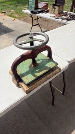 Vintage book press