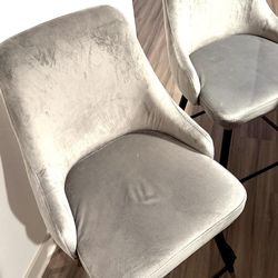 Set of 2 Velvet Bar Stools