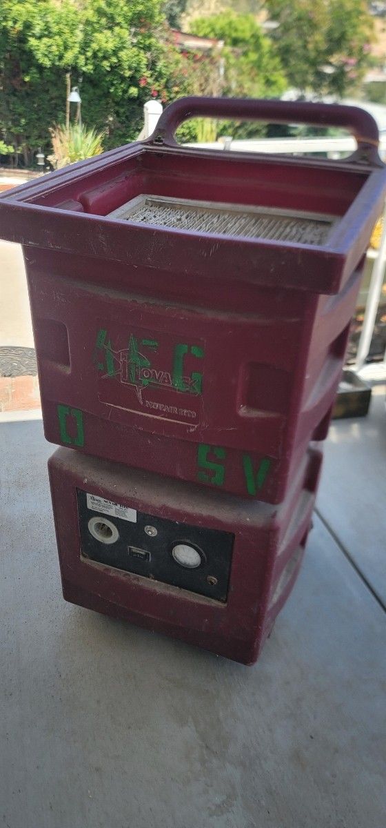 Novatek Novair 1000 Air Scrubber