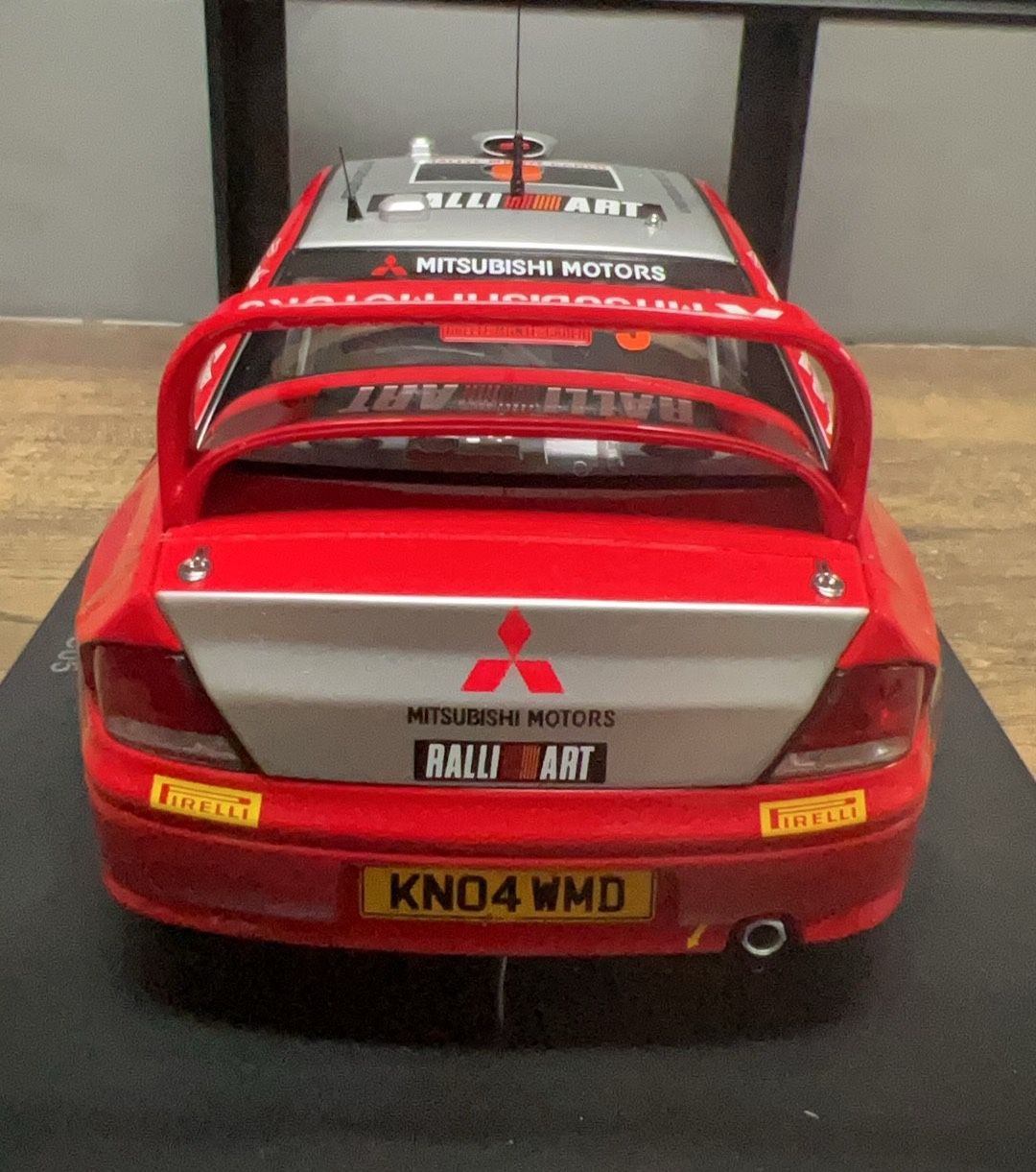1/18 AUTOart Racing Mitsubishi Lancer WRC05 Rally Monte Carlo 2005