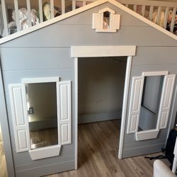POTTERY BARN PENNY PLAYHOUSE LOFT BED