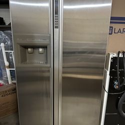 Amanda Whirlpool Side By Side Refrigerator 
