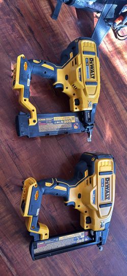 Nail gun and staples