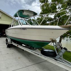 Tiara Pursuit 20