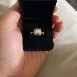 Rose Gold Diamond Ring 