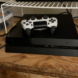 PS4