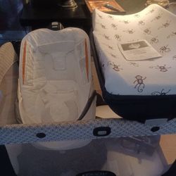 Graco Packin Play With Changing Table And Bassinet