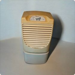 Whirlpool Dehumidifier (3 gallon)
