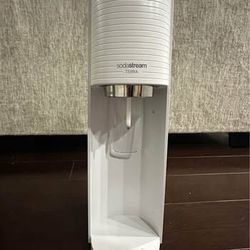 Sparkling Water Maker