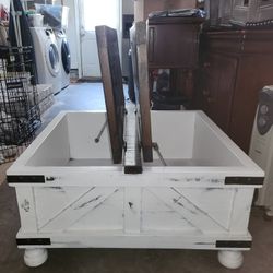 Coffee Table With Storage