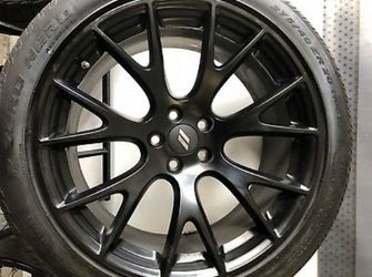 2019 dodge challenger hellcat wheels oem..
