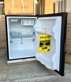 Seasons® 2.4 Cu. Ft. Compact Refrigerator 