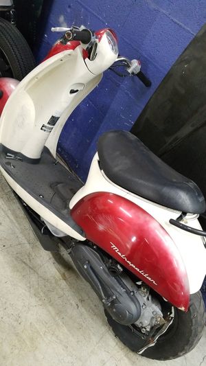 Photo Honda scooter for parts