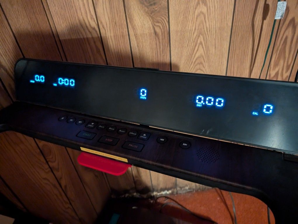 folding treadmill