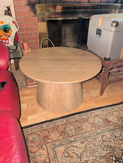 31.5" 18 5/8" tall round modern wood coffee table 