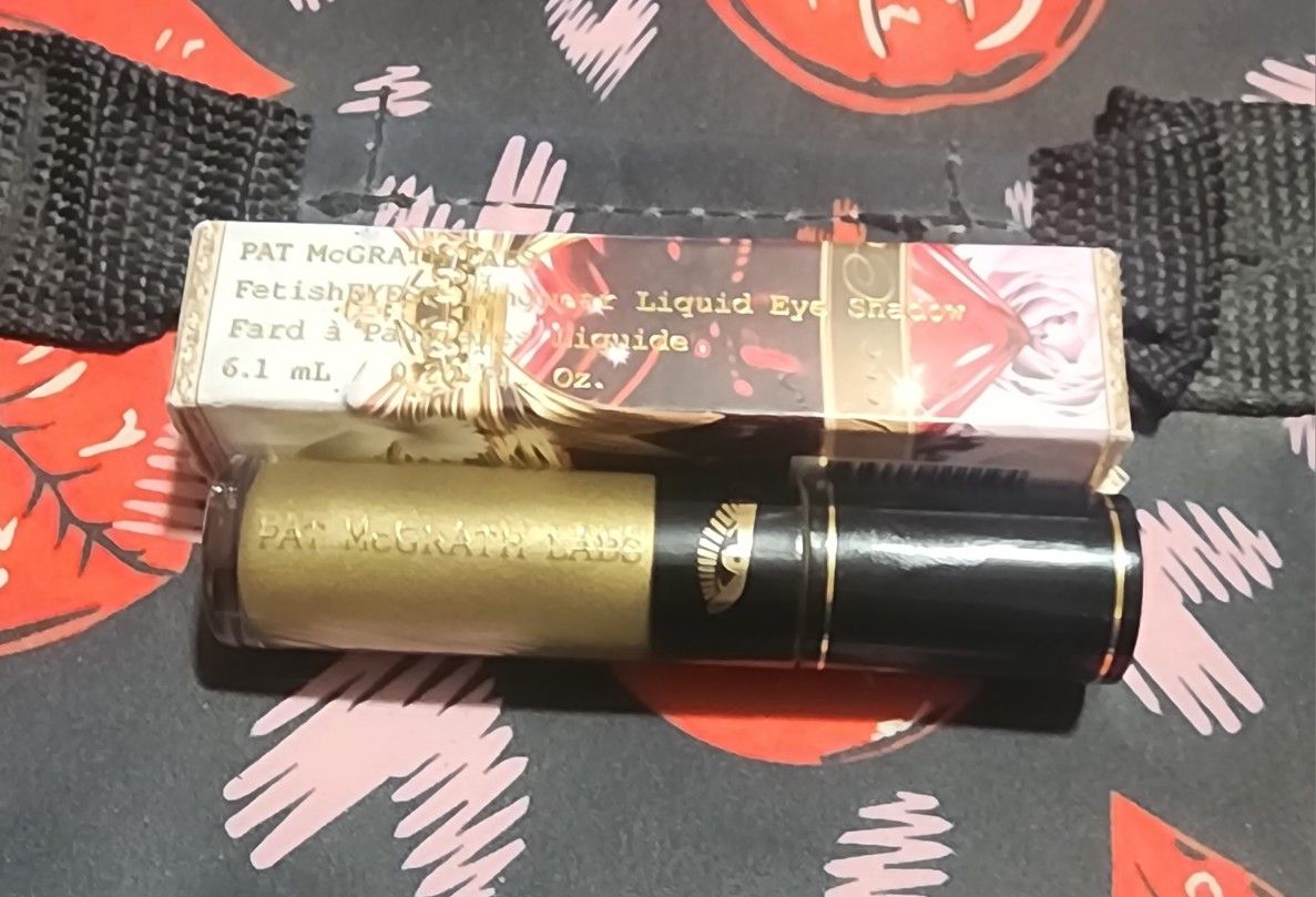 Liquid Eye Shadow