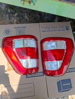 Tail light ford F150  fit  2021-2023