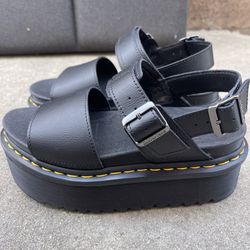 Dr. Marten Sandals 