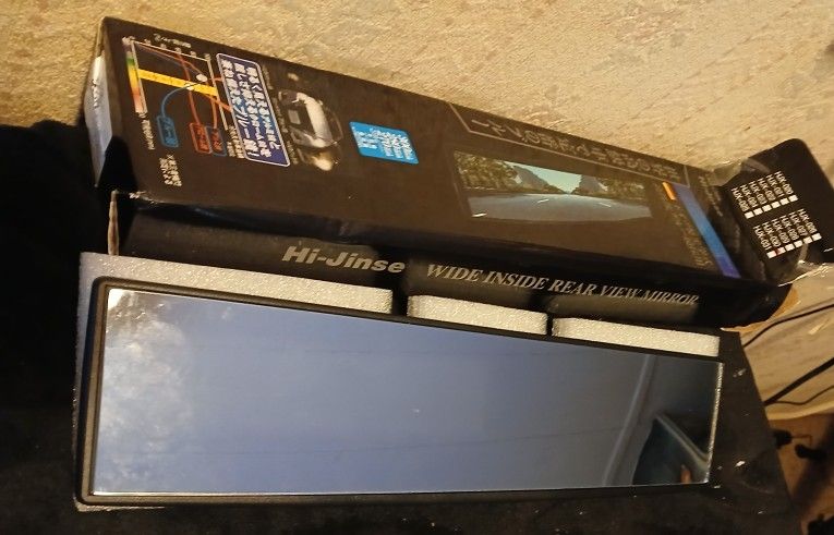 WIDE RANGE REARVIEW MIRROR 