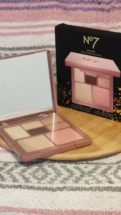 No7 Dusty Rose Face & Eye Palette