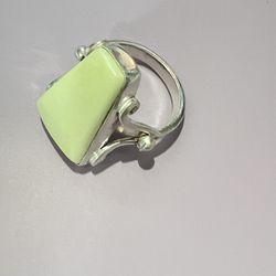 925 mexico Women’s ring  Size 6 ring 