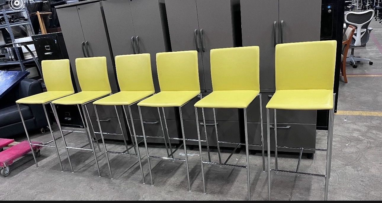 Davis Furniture Commercial Grade Leather Stools Office Furniture