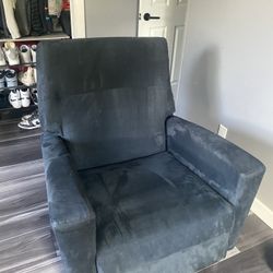 Recliner Chair 