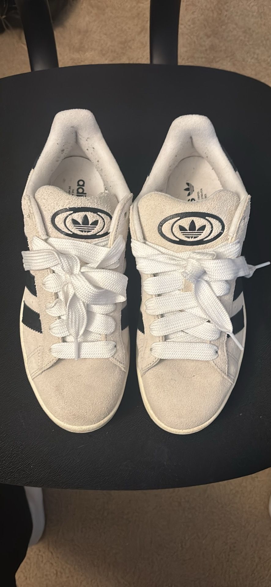 Women’s Adidas Campus Size 10.5