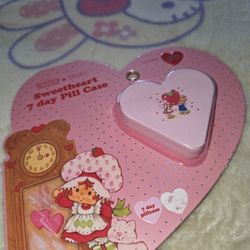 Strawberry 🍓 Shortcake Pill Case