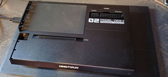 MinisForum Model DEG2 Graphics Dock