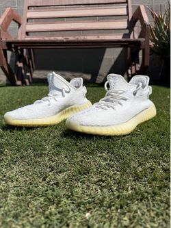 Yeezy Boost 350 V2