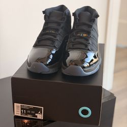 Jordan 11 Gamma Size 11 ONLY