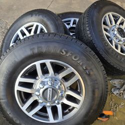 Ford Lariat Rims F250 Or F350 Good Tires 