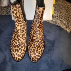 Women's Sz 11 Ankle Boots