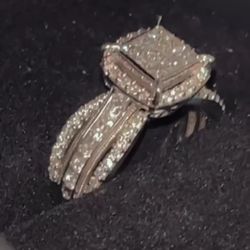 Princess Cut Diamond Ring 