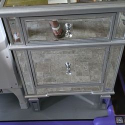 2 Mirrored Nightstands 
